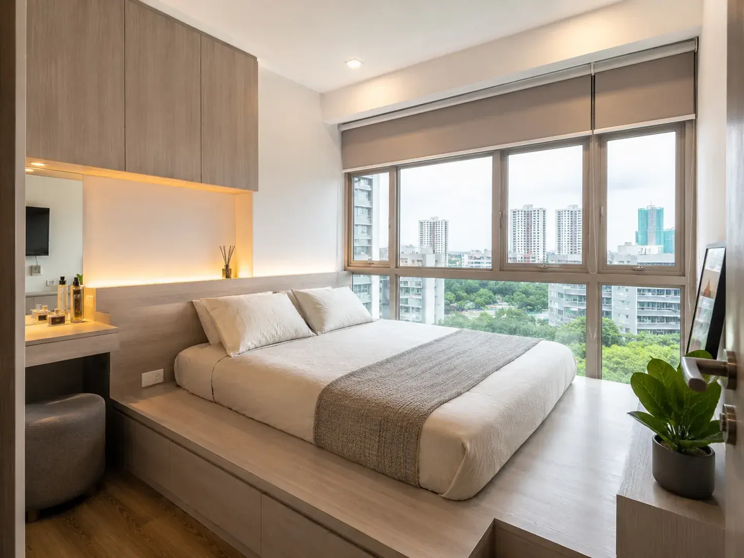 Platform master suite — Tampines · Condominium